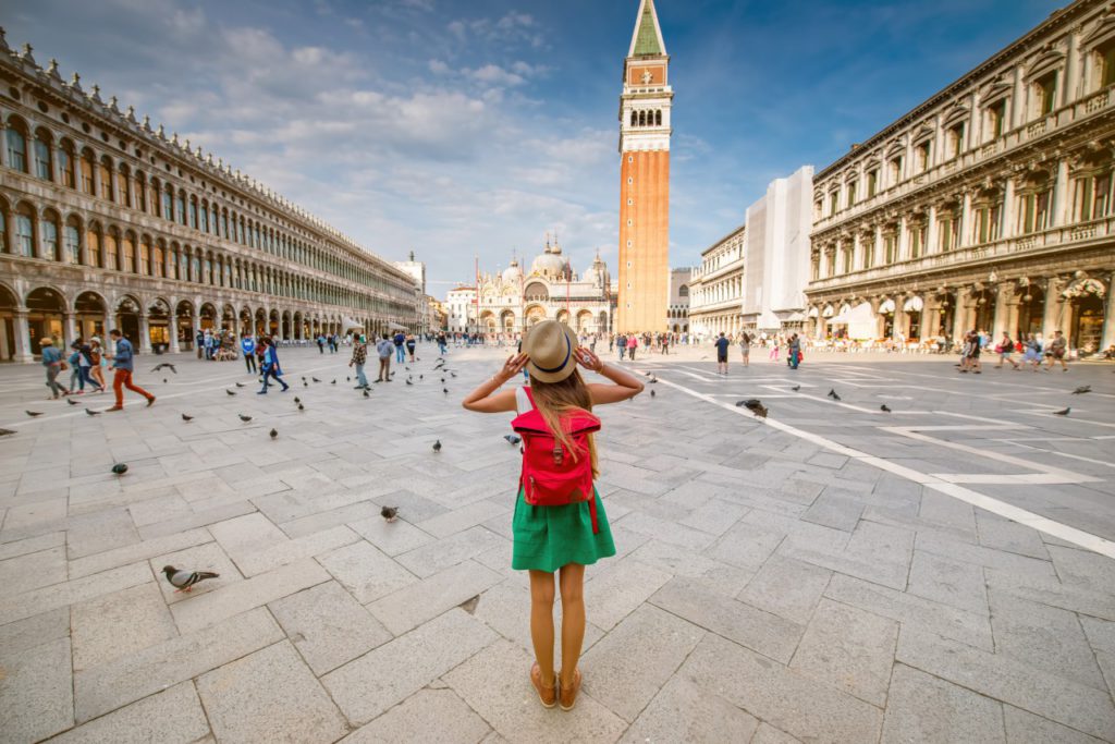 PiazzaSanMarco-1-city-walking-tour-venice-tours-italy-artviva-1024x683
