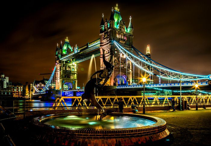 London-By-Night-Tower-Bridge-e1437742635768